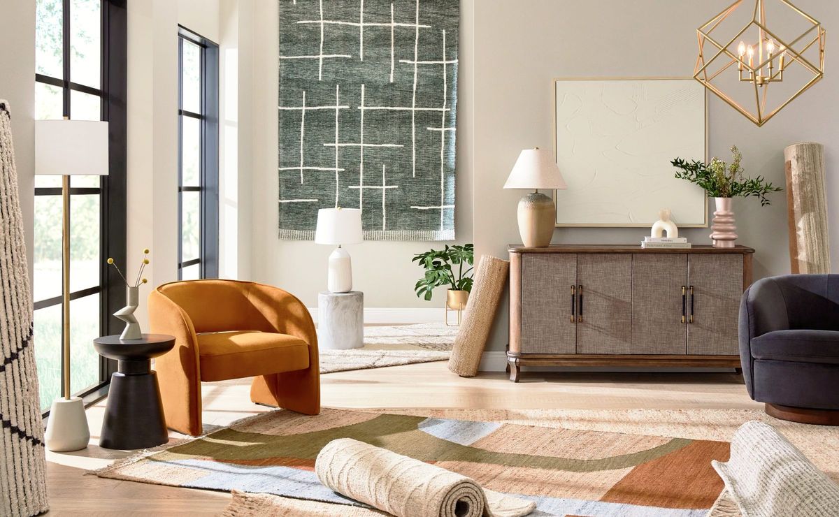 Color story photography: living room with an orange accent chair